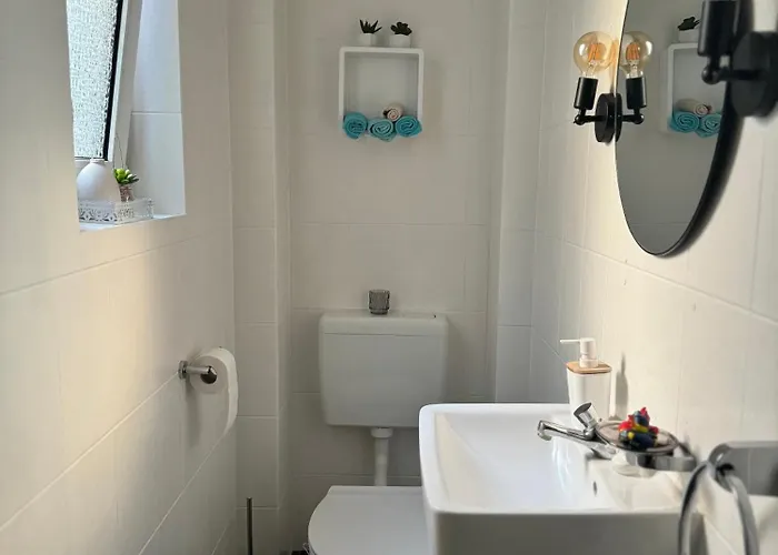 Cozy Oldhouse Varenseller