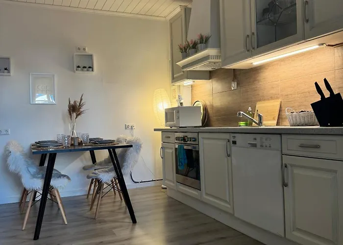 Cozy Oldhouse Varenseller *